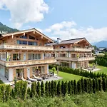Tennerhof Luxury Alpesi faház *